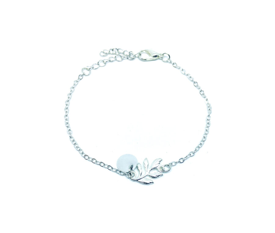 Leaf Charm Chain Bracelet